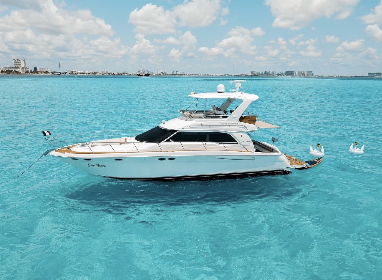 Yate Geltech — yate en Cancún
